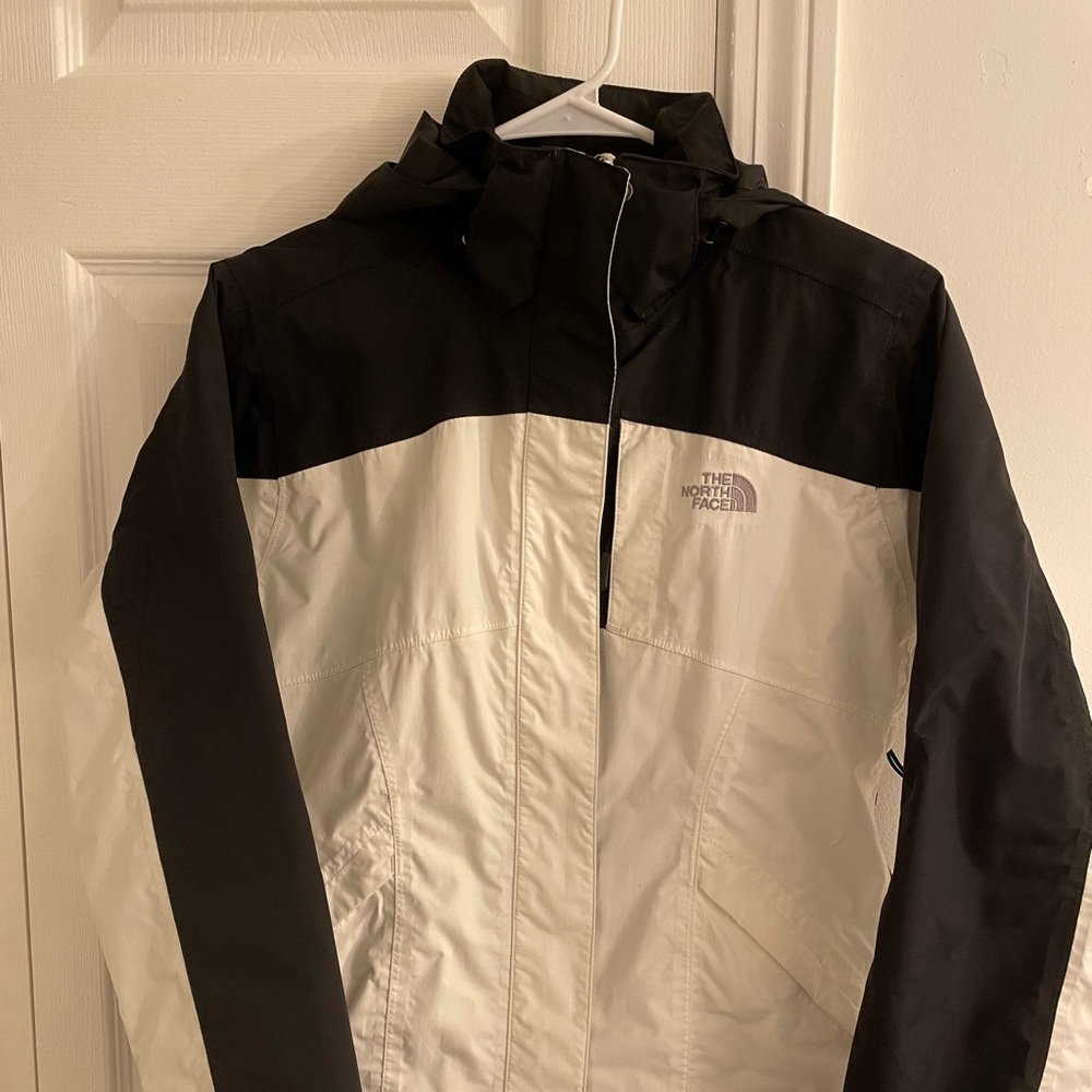 Excellent condition The North Face jacket size s
